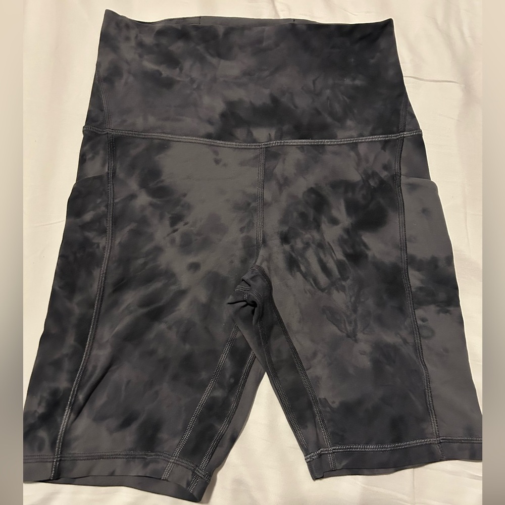 Lululemon align shorts with pockets
